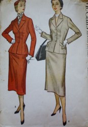 9685 1954 MCCALLS  JACKET & SKIRT SUIT PATTERN 16 34" B UNCUT